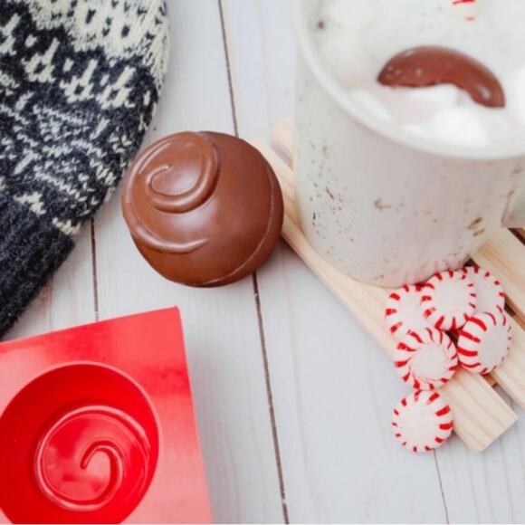 Bennkai New Modern Bliss silicone Hot Chocolate Bomb Maker molds - Picture 6 of 7